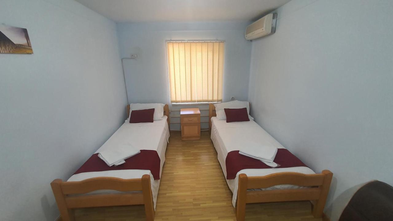 Kesabella Touristic House Bed and Breakfast P'arak'ar Buitenkant foto